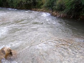 पाटनको सुर्नया नदीबाट नदीजन्य पदार्थ उत्खननमा रोक (सूचना सहित)